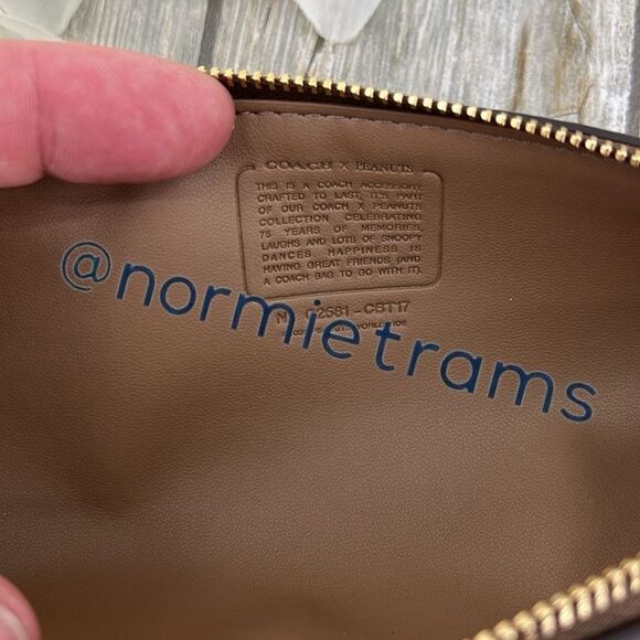 Coach X Peanuts Pencil Case In Signature Canvas With Snoopy Print Bag Purse - Picture 7 of 9